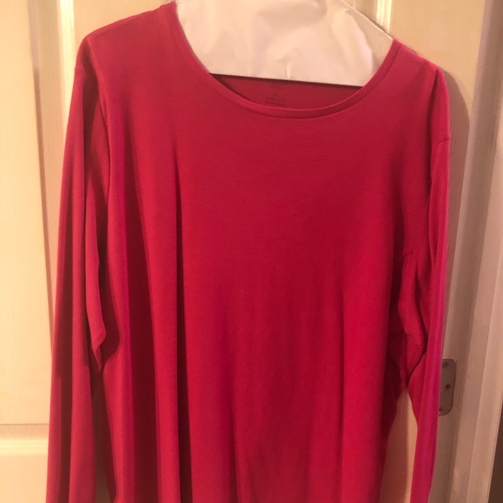 Long sleeve t